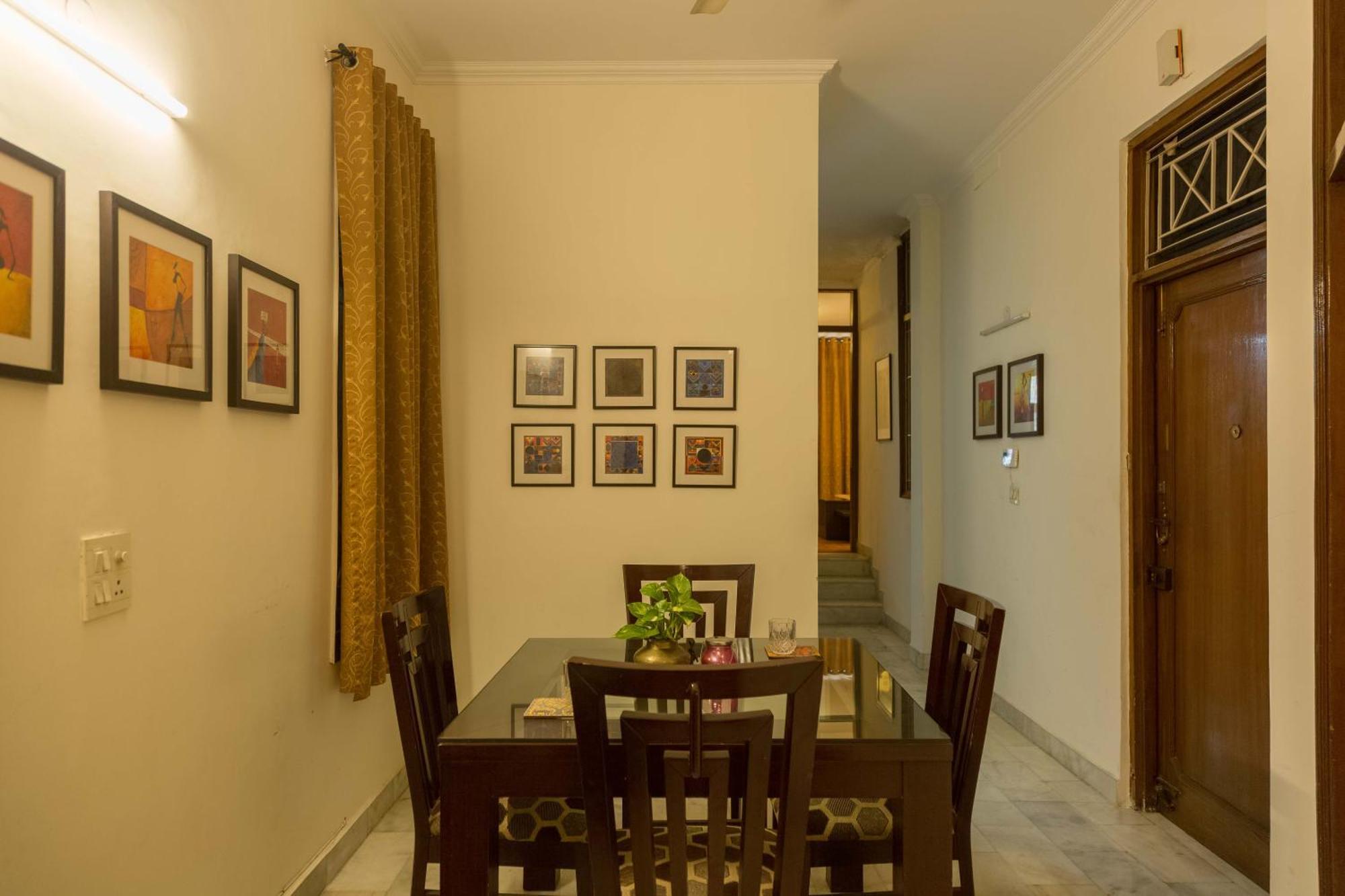 Woodpecker Apartments Hauz Khas Нью-Дели Экстерьер фото