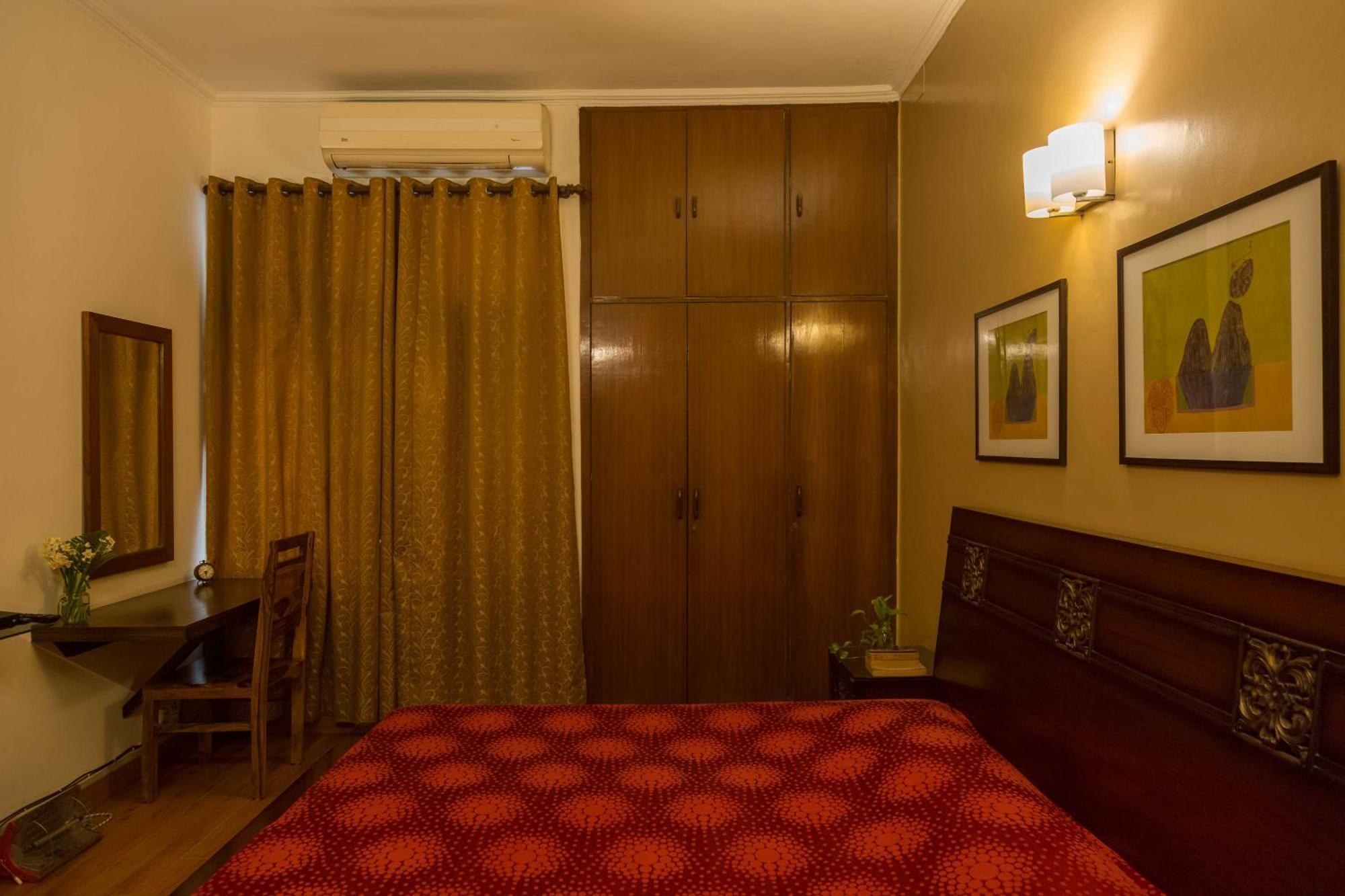 Woodpecker Apartments Hauz Khas Нью-Дели Экстерьер фото