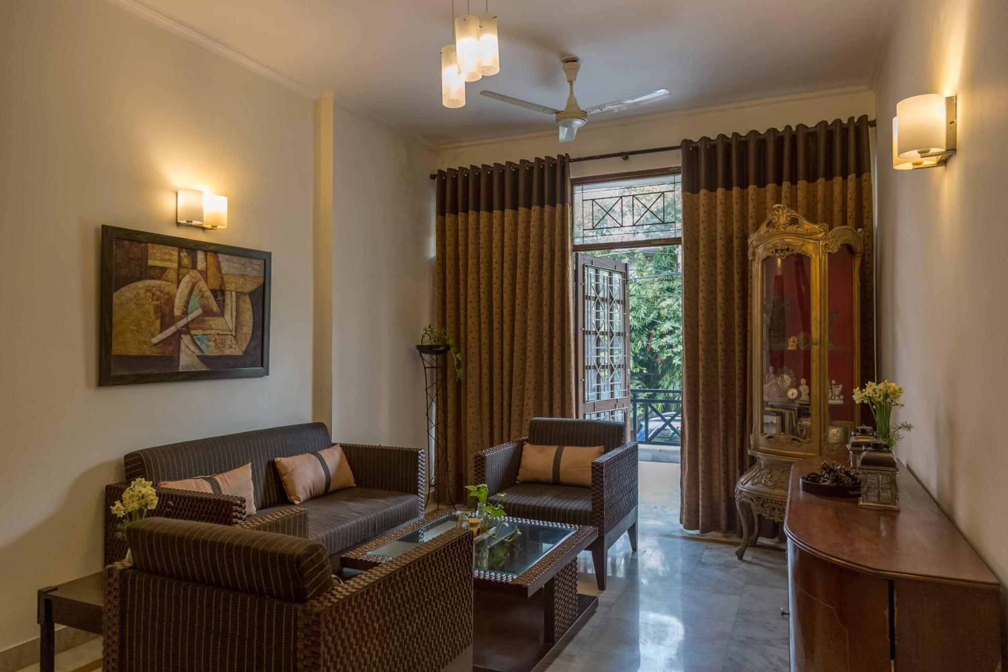 Woodpecker Apartments Hauz Khas Нью-Дели Экстерьер фото